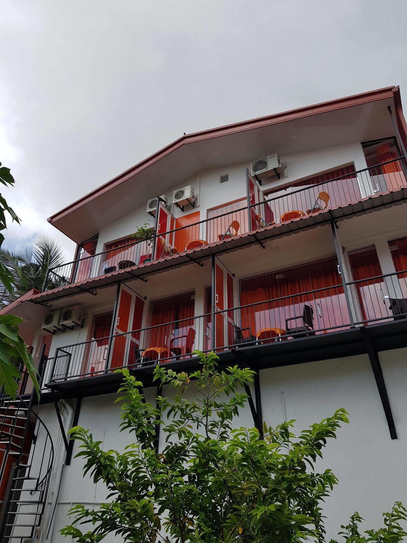 Thambili Island @ Stubbs Hotel Colombo Exterior photo